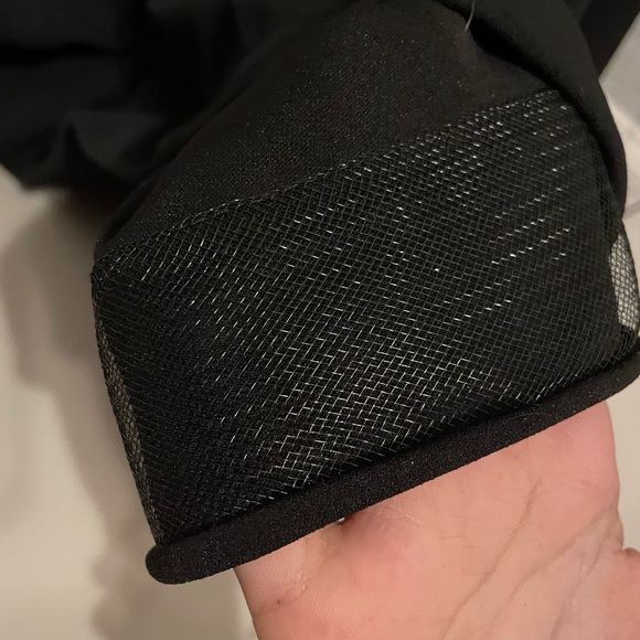 B. Smart Black Dress with Embroidered Roses - Picture 7 of 9